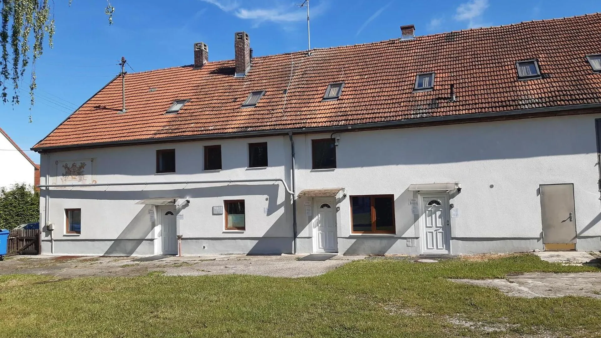 Low Budget Allach Hostel Rooms & Apartments Eve 168 Munich 0*,  Allemagne