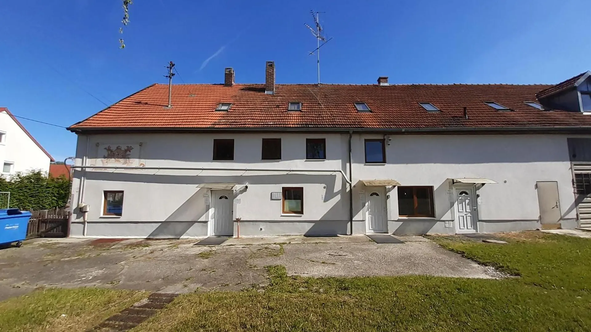 Low Budget Allach Hostel Rooms & Apartments Eve 168 Munich