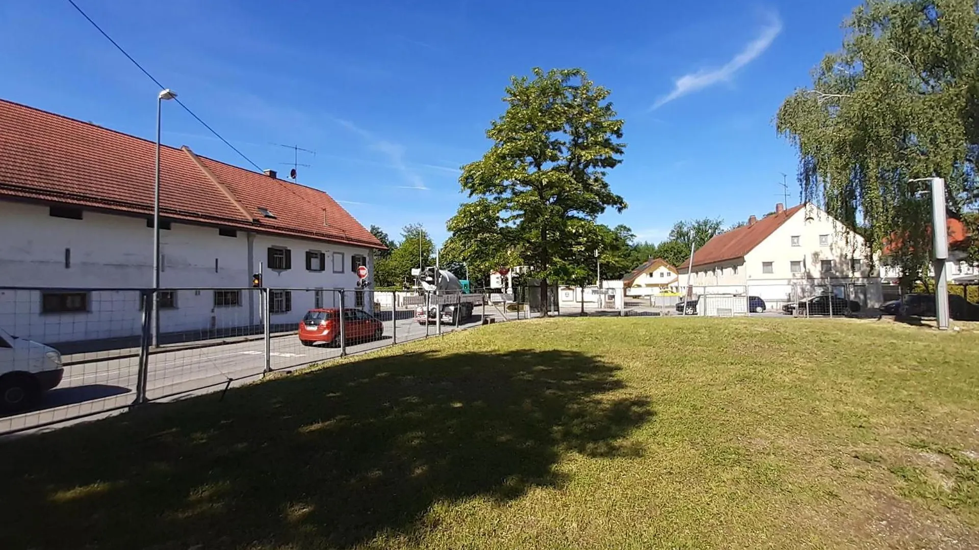 Low Budget Allach Hostel Rooms & Apartments Eve 168 Munich