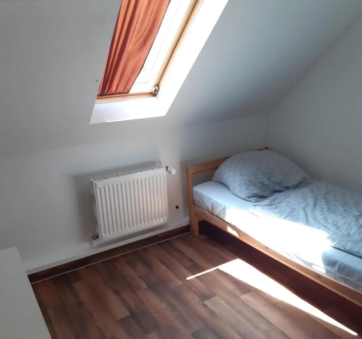 Low Budget Allach Hostel Rooms & Apartments Eve 168 Munich
